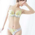 Yurika（34） の画像1枚目/ワンカラット〜人妻の輝き〜 名古屋店(新栄・東新町/ショップ一覧)