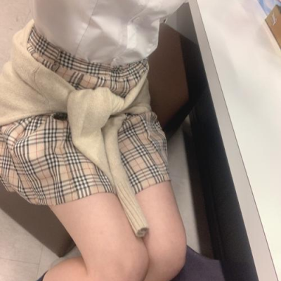 ▶