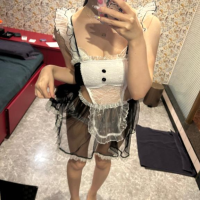 スケスケメイドさん🎀