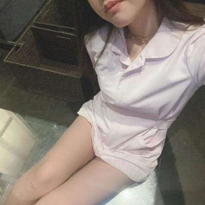 😗