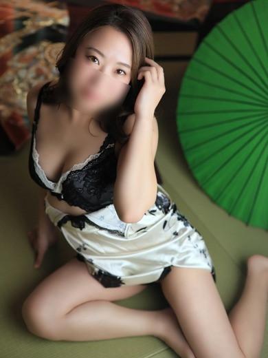 ここみ・愛らしさエロさ抜群美人妻（41）/星の源氏物語(名古屋・名駅/ショップ一覧)