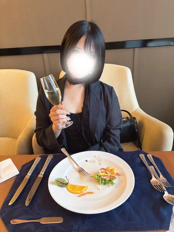 ♥ おち〇ぽハンター出勤確定～奥の奥まで～の画像1枚目