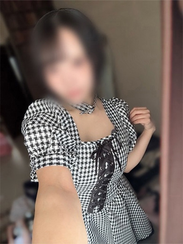 ゆりな（22） の画像3枚目/隣の奥様＆熟女 四日市店(三重・四日市/ショップ一覧)