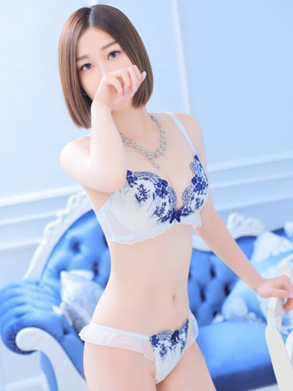 まいな（23）/エロエロ星人豊橋(豊橋・豊川/ショップ一覧)