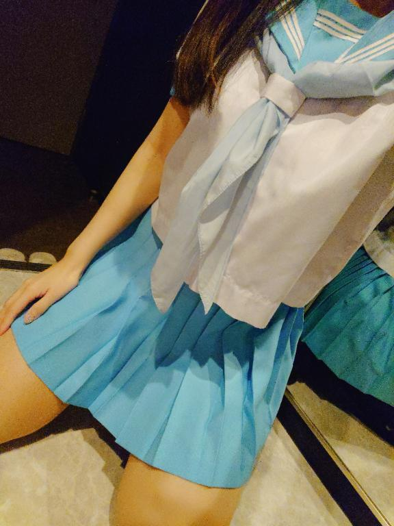 出勤してるよ🤗の画像1枚目