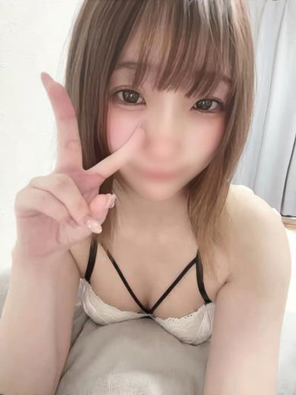 みつは【妹系美脚スレンダー娘】（20） の画像2枚目/巴里III(新栄・東新町/ショップ一覧)