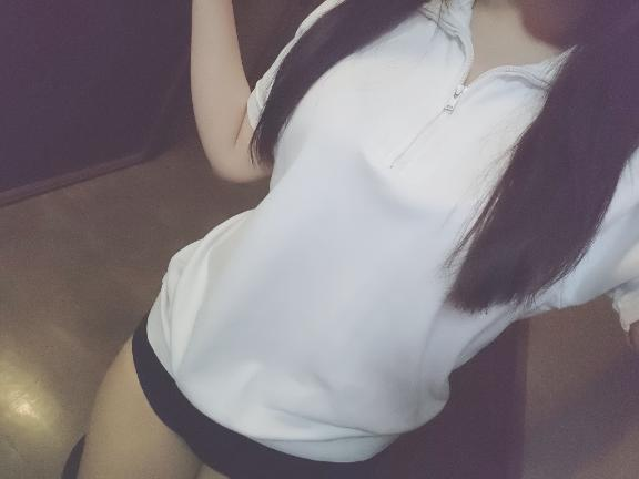 ブルマ🤍の画像1枚目