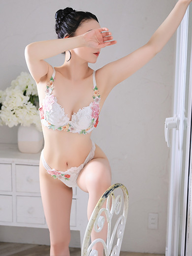 Haruka（32） の画像12枚目/ワンカラット〜人妻の輝き〜 名古屋店(新栄・東新町/ショップ一覧)