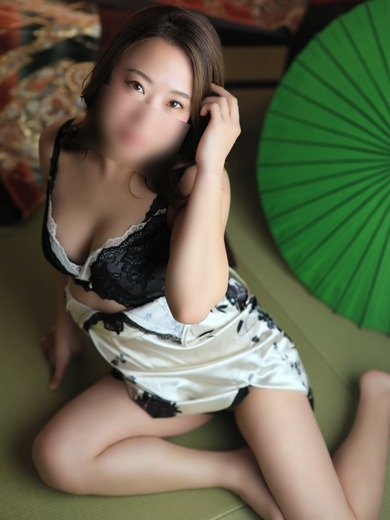 ここみ・愛らしさエロさ抜群美人妻（41）/星の源氏物語(名古屋・名駅/ショップ一覧)