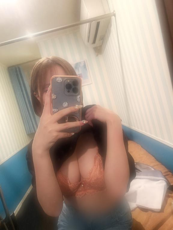 出勤です✨の画像1枚目